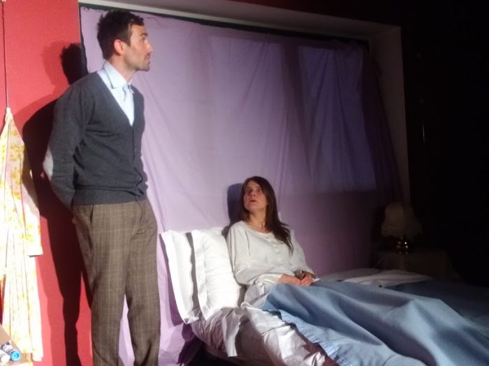 Tutta l’ipocrisia possibile nella quotidianità coniugale. Recensione di “Condoglianze per il matrimonio”