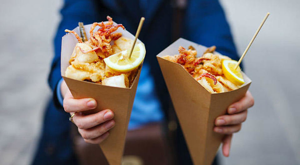 Street food vista ponte ad Alessandria