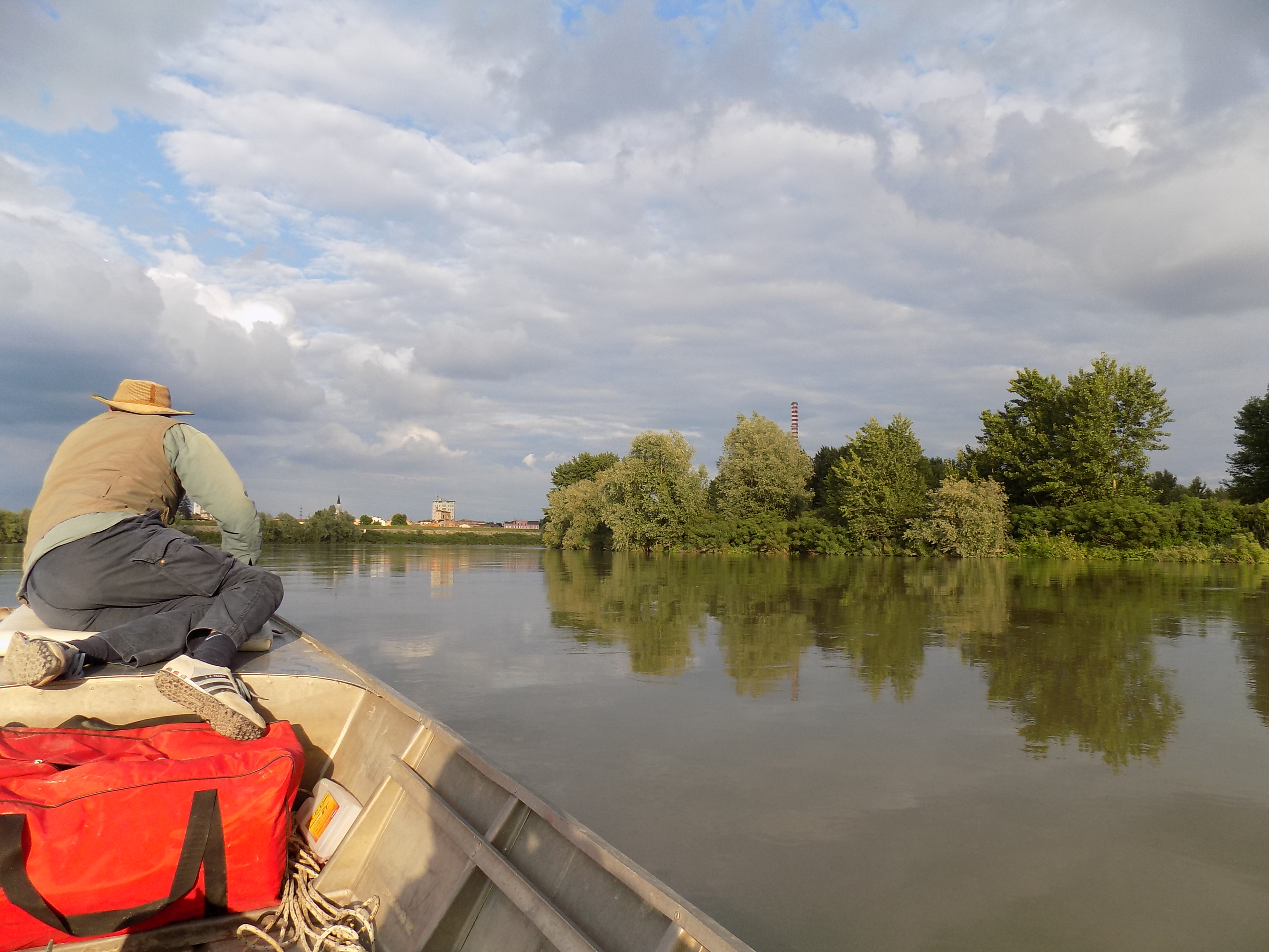 Al Circolo Lavoratori Ronzonesi protagonisti i lunghi viaggi sul fiume