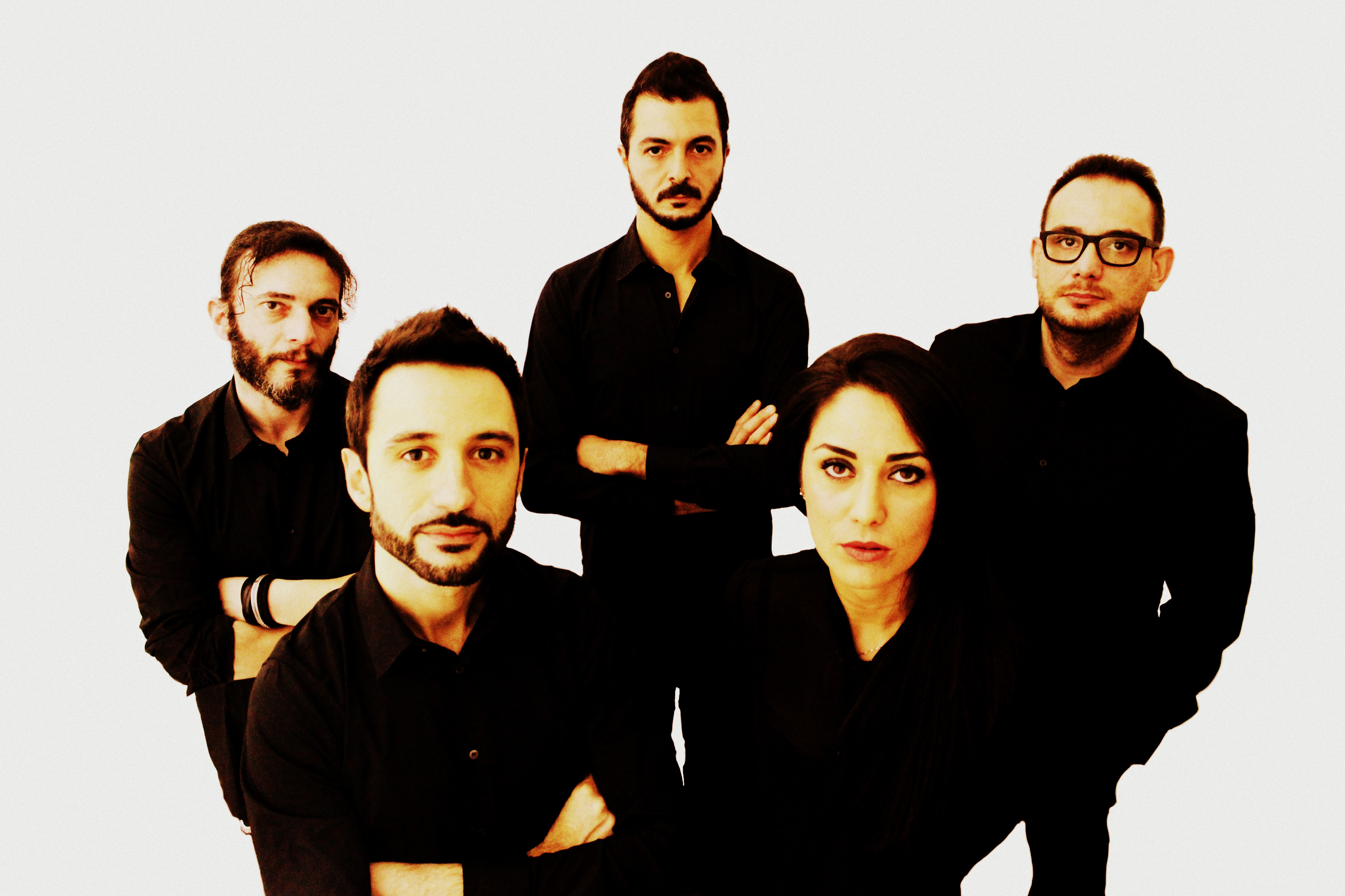 Superband: Muda