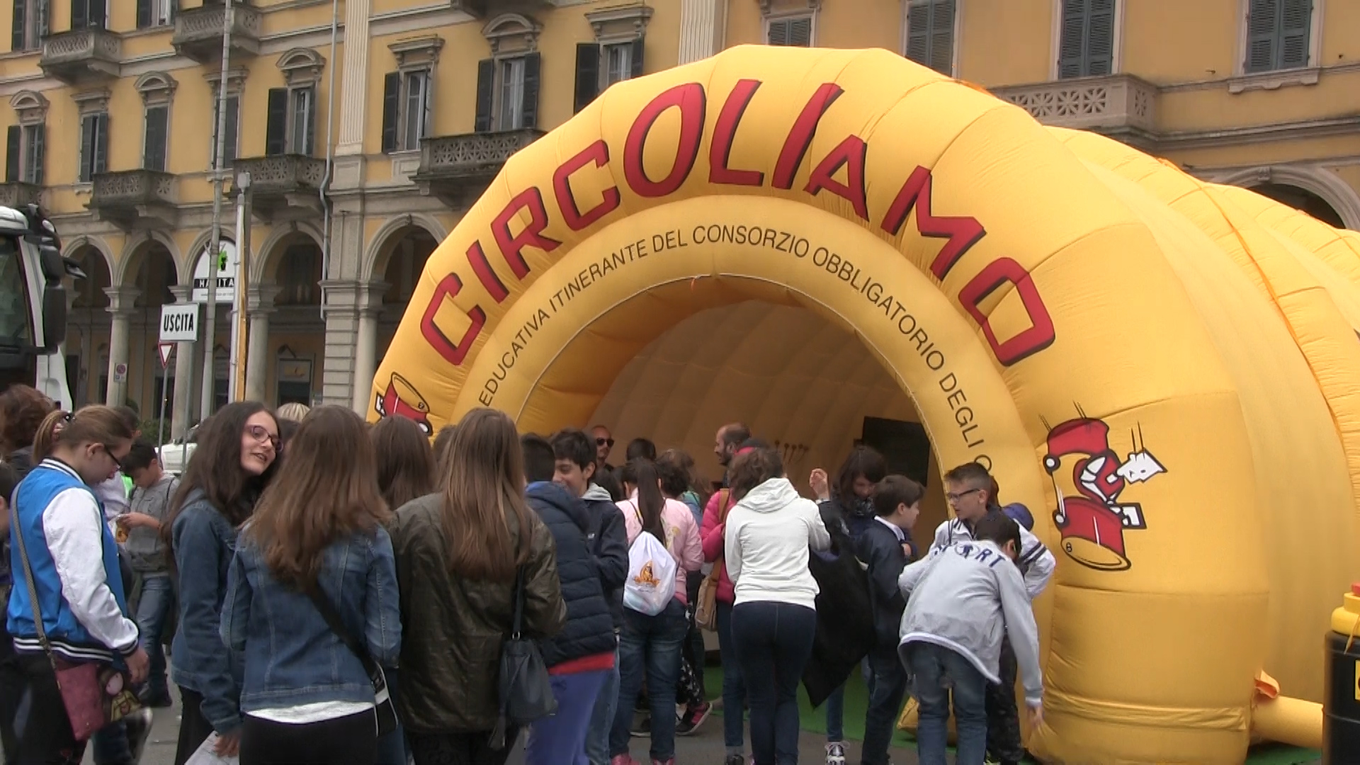 Ad Alessandria arriva CircOLIamo, campagna sullo smaltimento degli oli