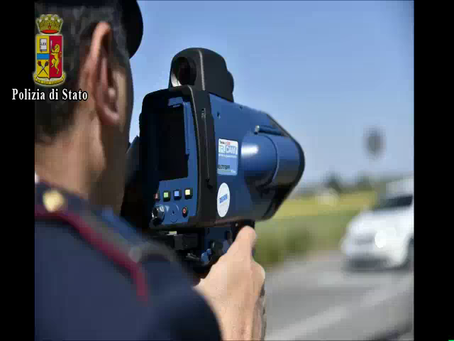 Quasi 800 eccessi di velocità rilevati nelle feste grazie a Trucam