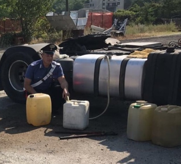 Furti di gasolio nel novese: denunciato un uomo