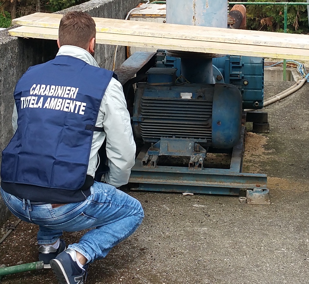 Imprenditore sanzionato per le macchine ridotte ormai a rottami