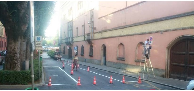I primi passi del sindaco Lucchini: parcheggi, porfido e ora il bilancio