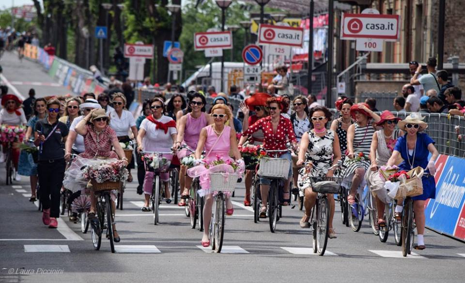 Bici d’epoca e bellezze vintage: torna Tortona Retrò