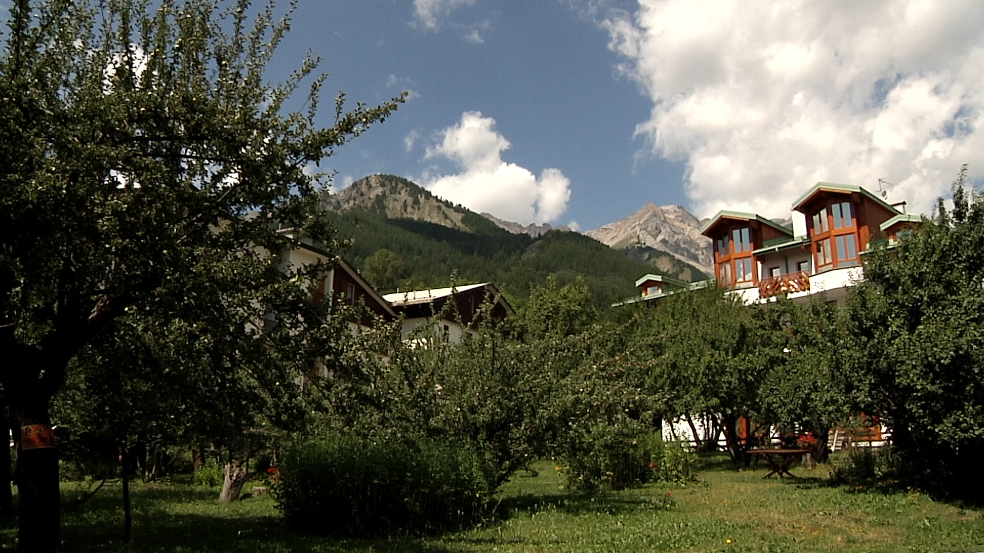 A spasso per Bardonecchia, la casa estiva dei grigi