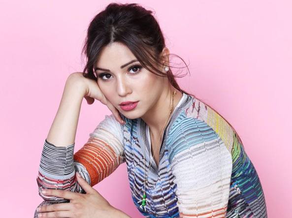 All’Outlet arriva la musica dell’italo marocchina Bouchra