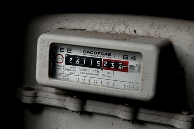 Quasi 800 euro di gas non pagati in 18 mesi: denunciata