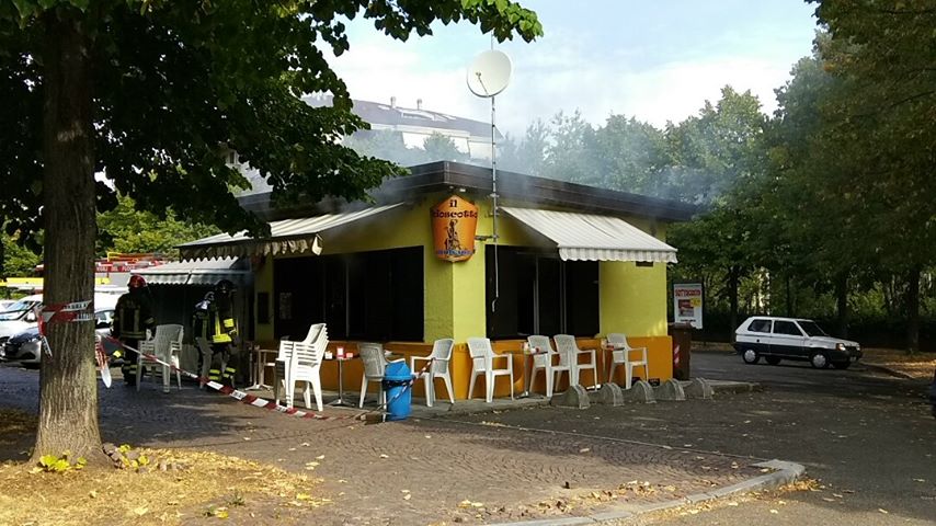 Vigili del Fuoco a Valenza per corto circuito al Kioscotto