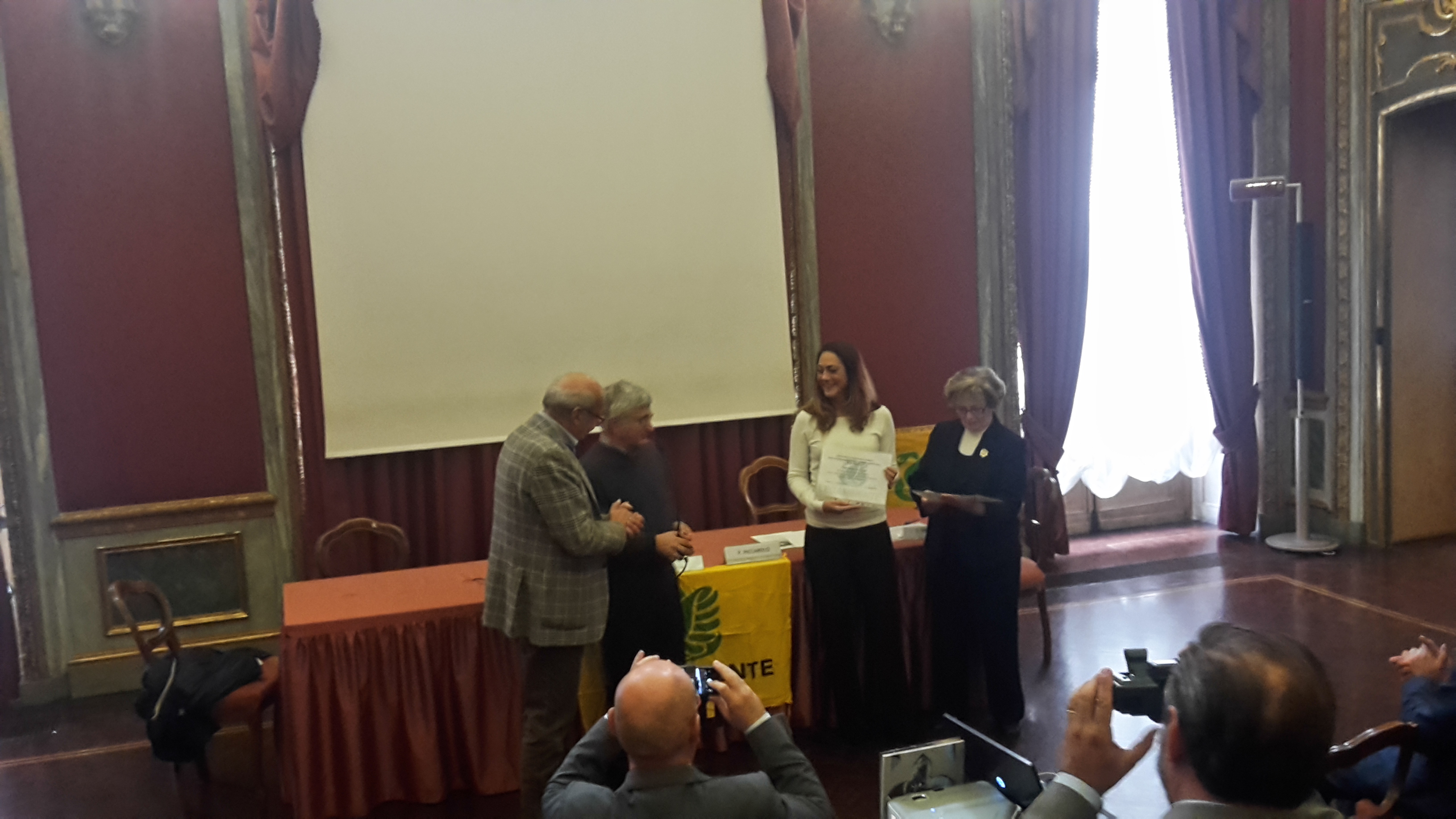 Casale cura i suoi alberi e vince