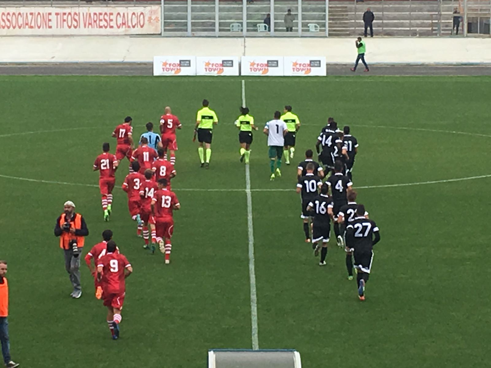 Calcio Derthona beffato e senza punti: il Varese passa 3 a 2