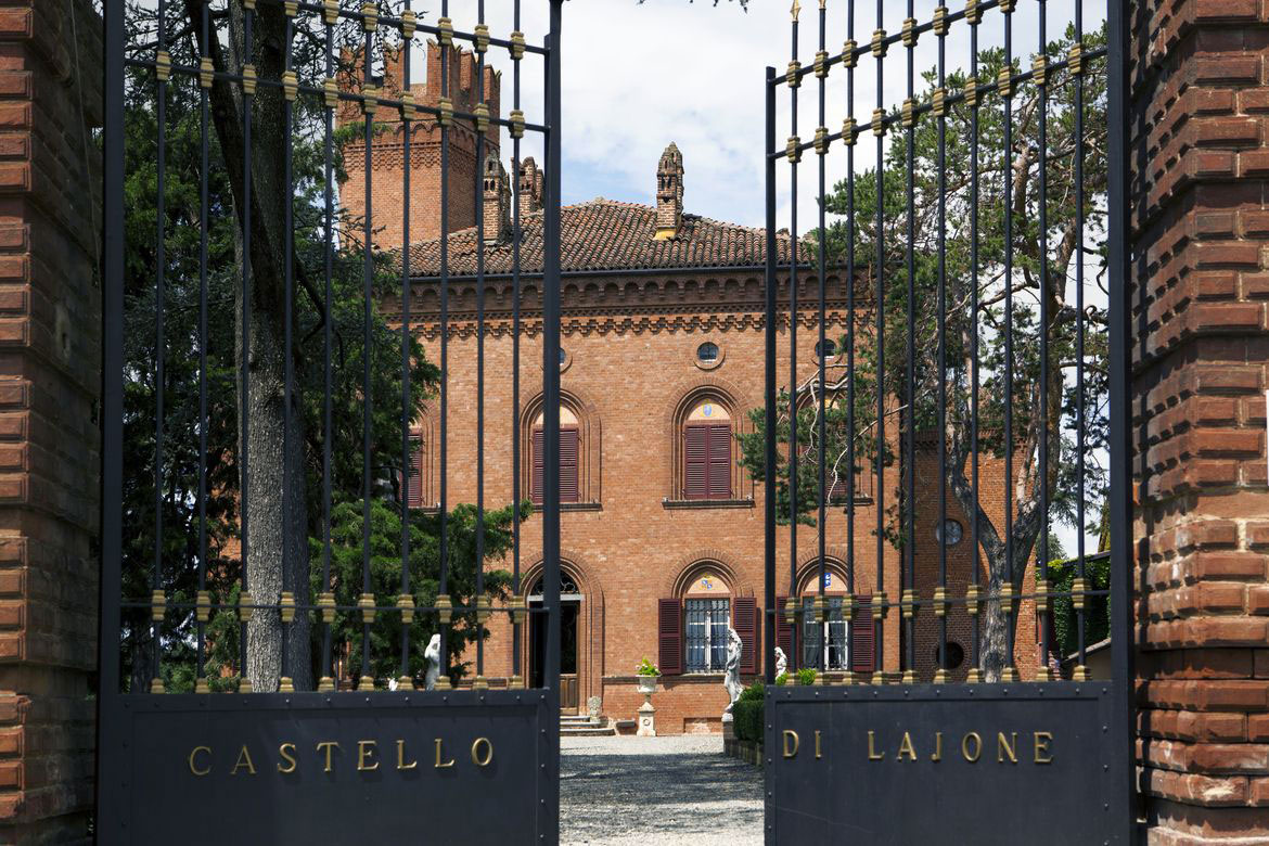 Castelli Aperti: scoprire l’arte contemporanea al castello di Lajone