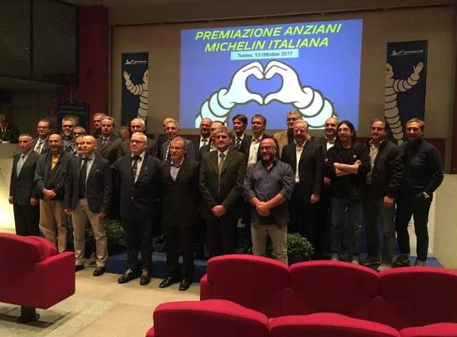 Michelin: premiati 32 dipendenti anziani dello stabilimento alessandrino