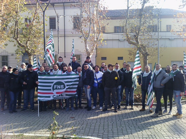 Turni “massacranti” e mensa scadente. La Penitenziaria dice “basta”