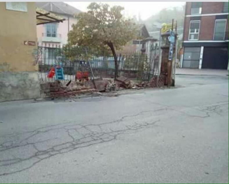 Il M5S chiede attraversamenti pedonali rialzati in via Falamera