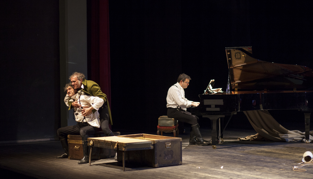 Al Teatro di Valenza lo spettacolo per famiglie “Va, va, va, Van Beethoven”