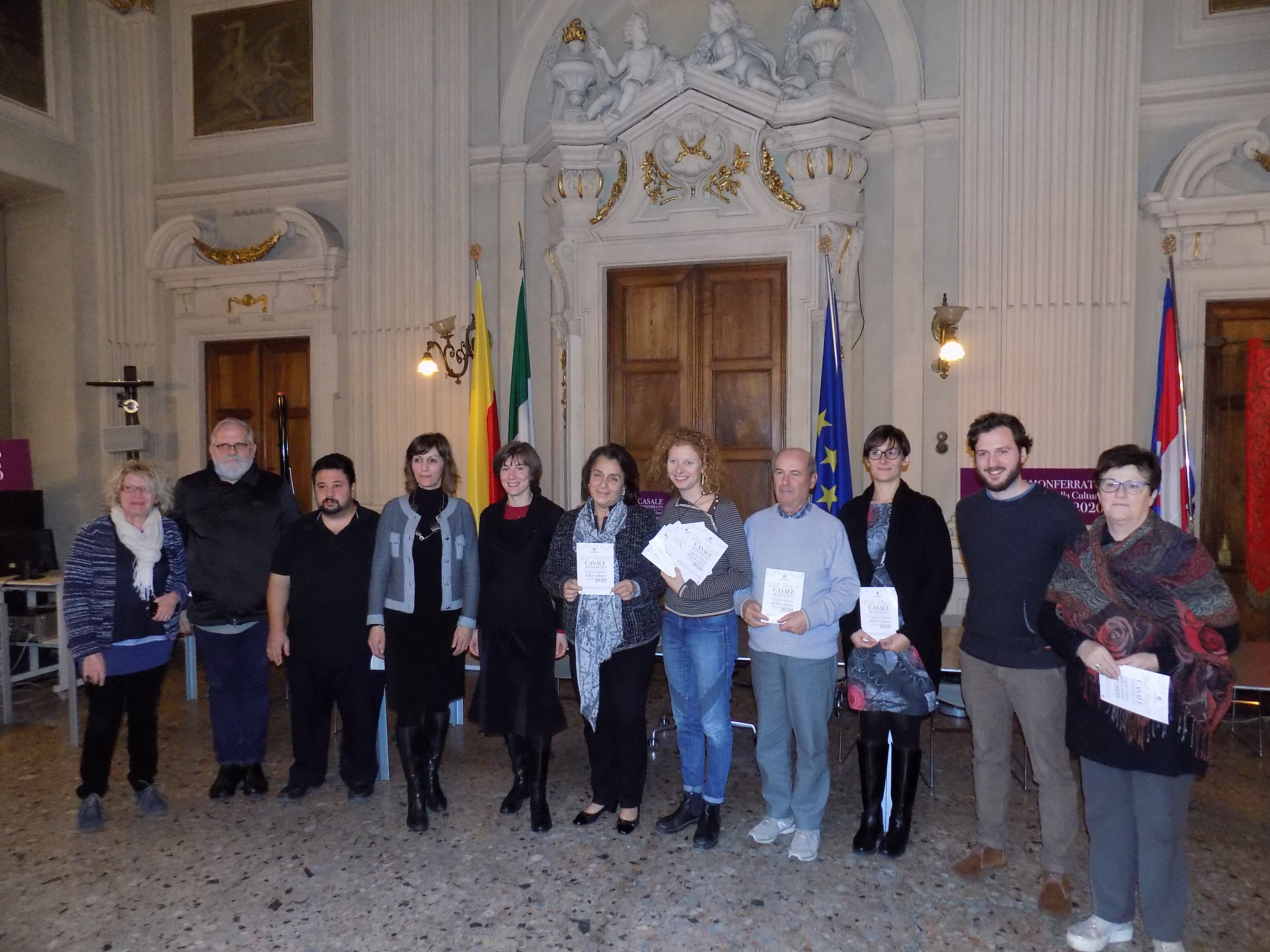 Mercatini, fiaccolate, presepi: Casale è pronta per le feste