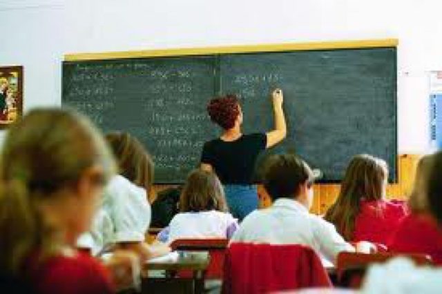 Inizia la scuola in Piemonte: calano gli alunni