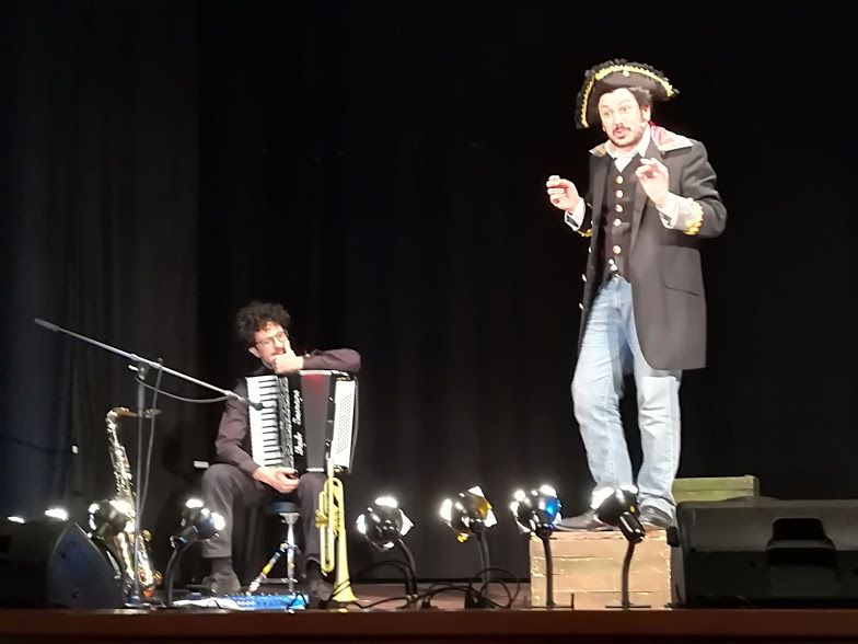 Shakespeare al bar o a teatro. Recensione di “0tello unplugged” a Bistagno