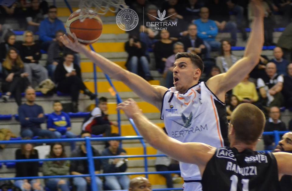 Bertram Derthona torna a sorridere: Latina ko