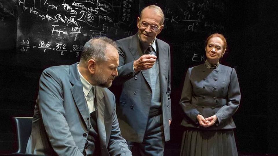 La scientificità della drammaturgia. Recensione di Copenaghen a Tortona