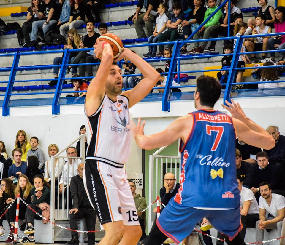 Bertram Derthona bene a metà: Udine rimonta e vince