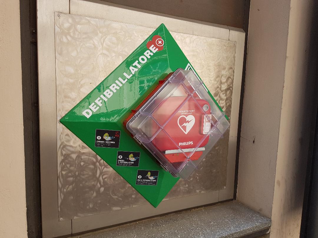 Ad Acqui sempre più istruzioni per utilizzare i defibrillatori