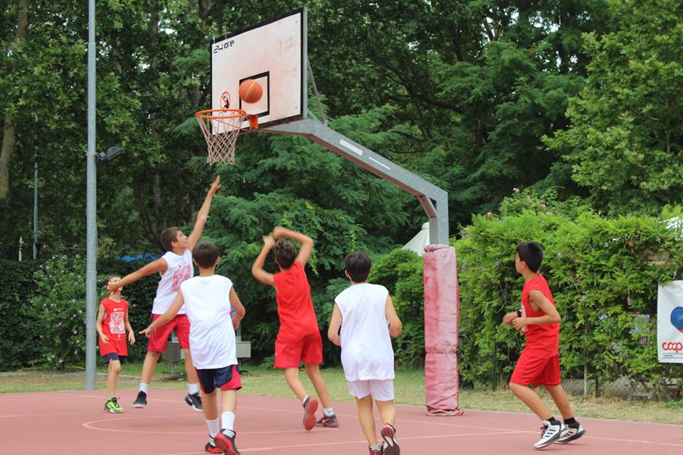 Basket di giorno e di notte: torna la 24 ore benefica Borgo Rovereto