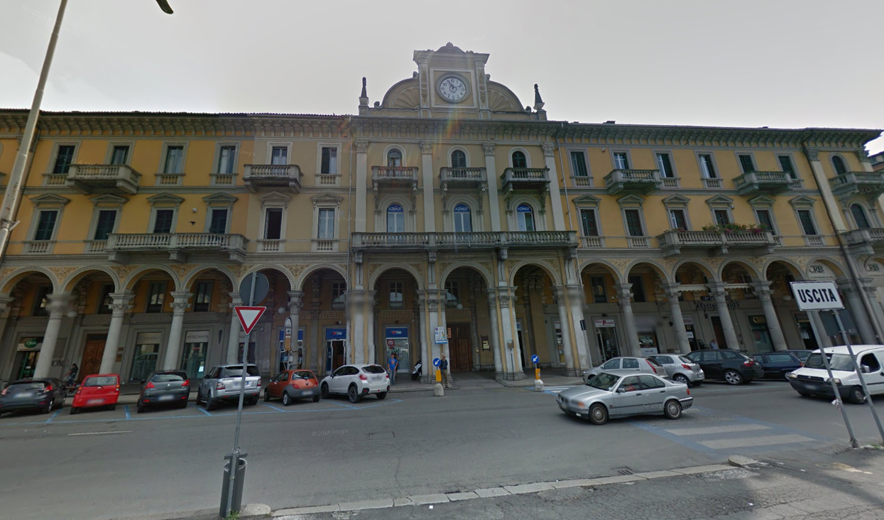 Presto orologi di nuovo a posto in piazza Garibaldi e a Litta