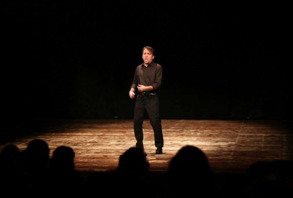 Alessio Di Modica a Tortona presenta “I cunti del mare”