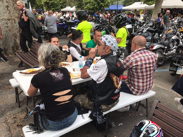 Arrivano i Centauri, si parte con lo street food