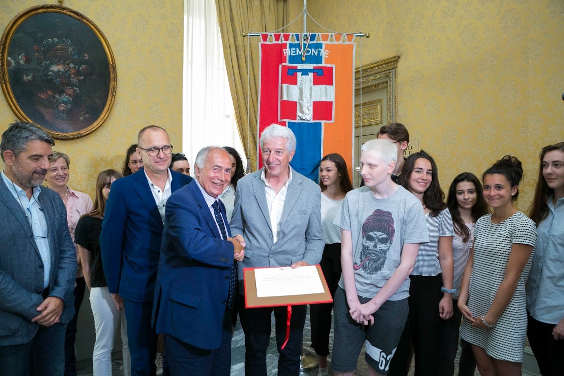 Regione premia la 5E dell’Amaldi per il vaccino di classe per Simone