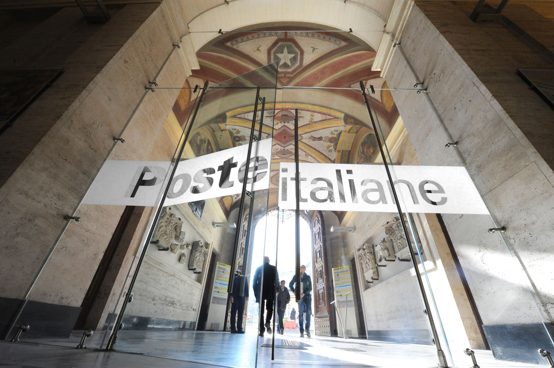 Poste Italiane: da sabato pagamento pensioni in tutti gli uffici