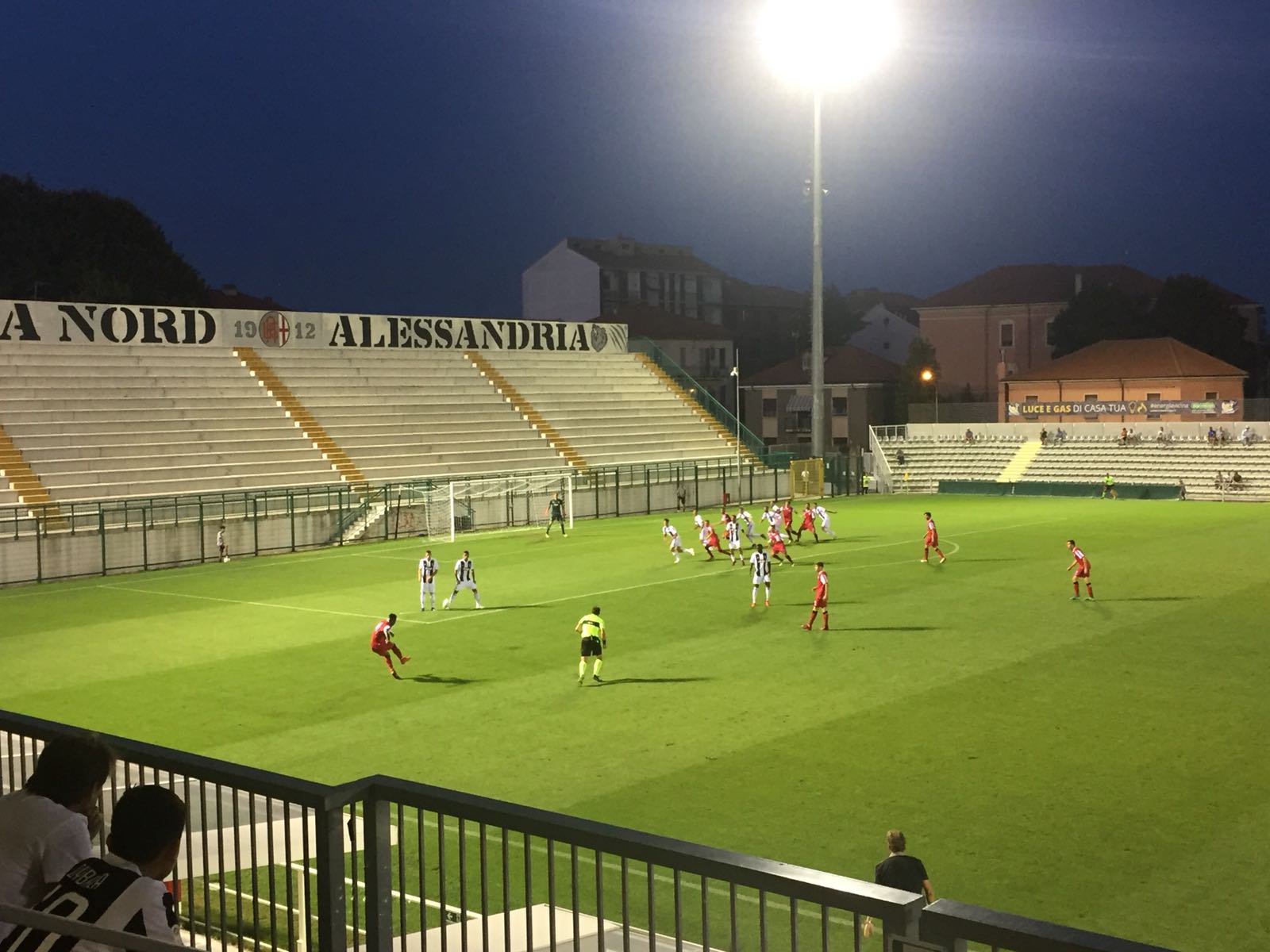 Più di 500 al Mocca per la giovane Juve: nessuna protesta e Nord vuota