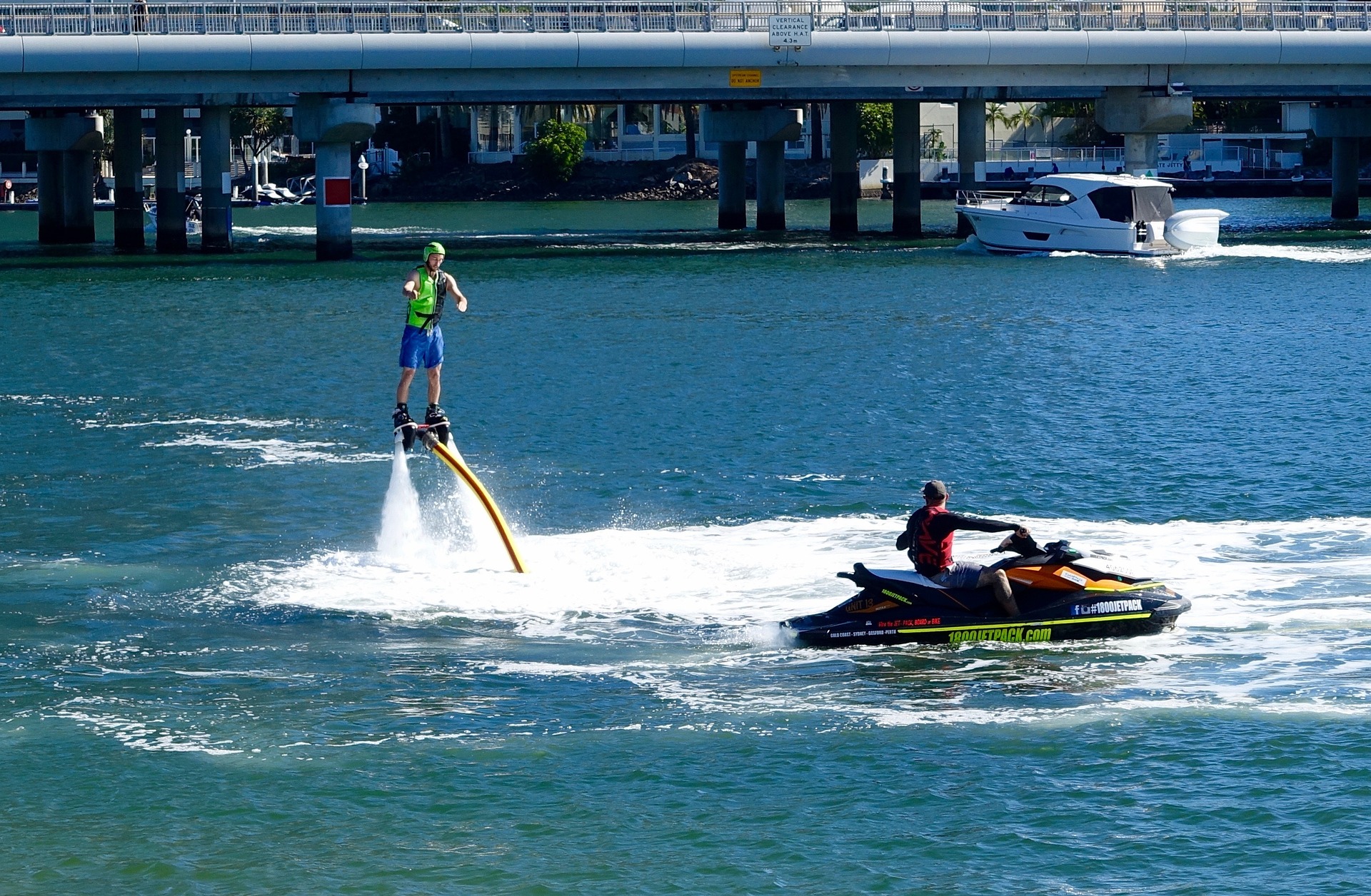 Gara dei barcè e flyboarding a settembre a Casale