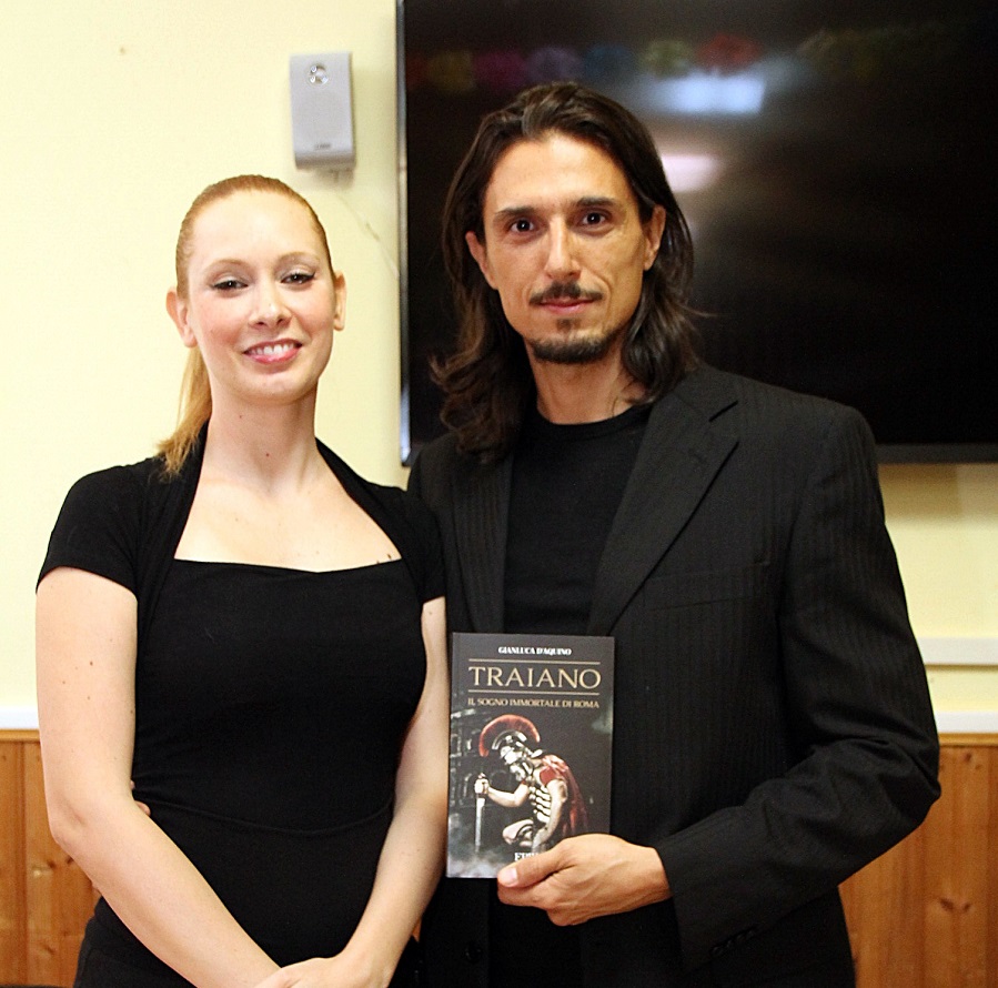 Lo scrittore Gianluca D’Aquino presenta il suo ultimo romanzo