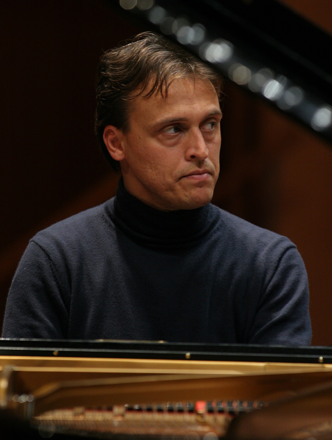 Solo Piano! Da Valenza il via sabato a PianoEchos con Lorenzo Di Bella