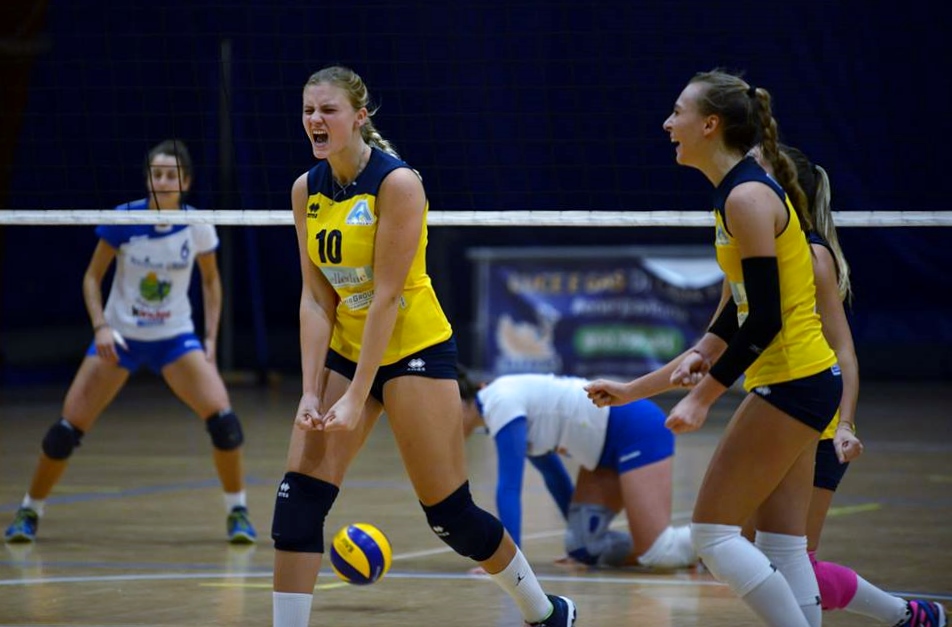 Volley: Evo Elledue da battaglia. Alba passa solo al tiebreak
