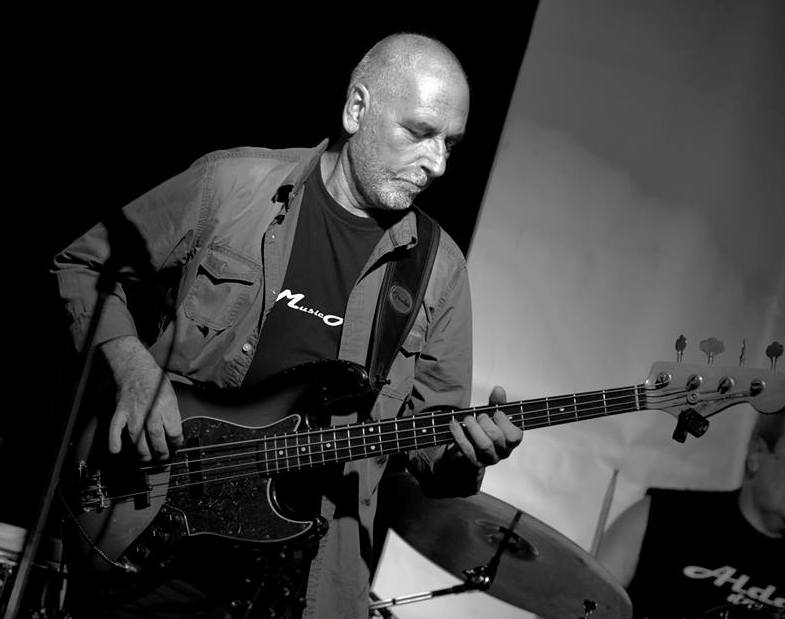 Domenica a Novi arriva Giorgio Fico Piazza, ex PFM, con la sua band