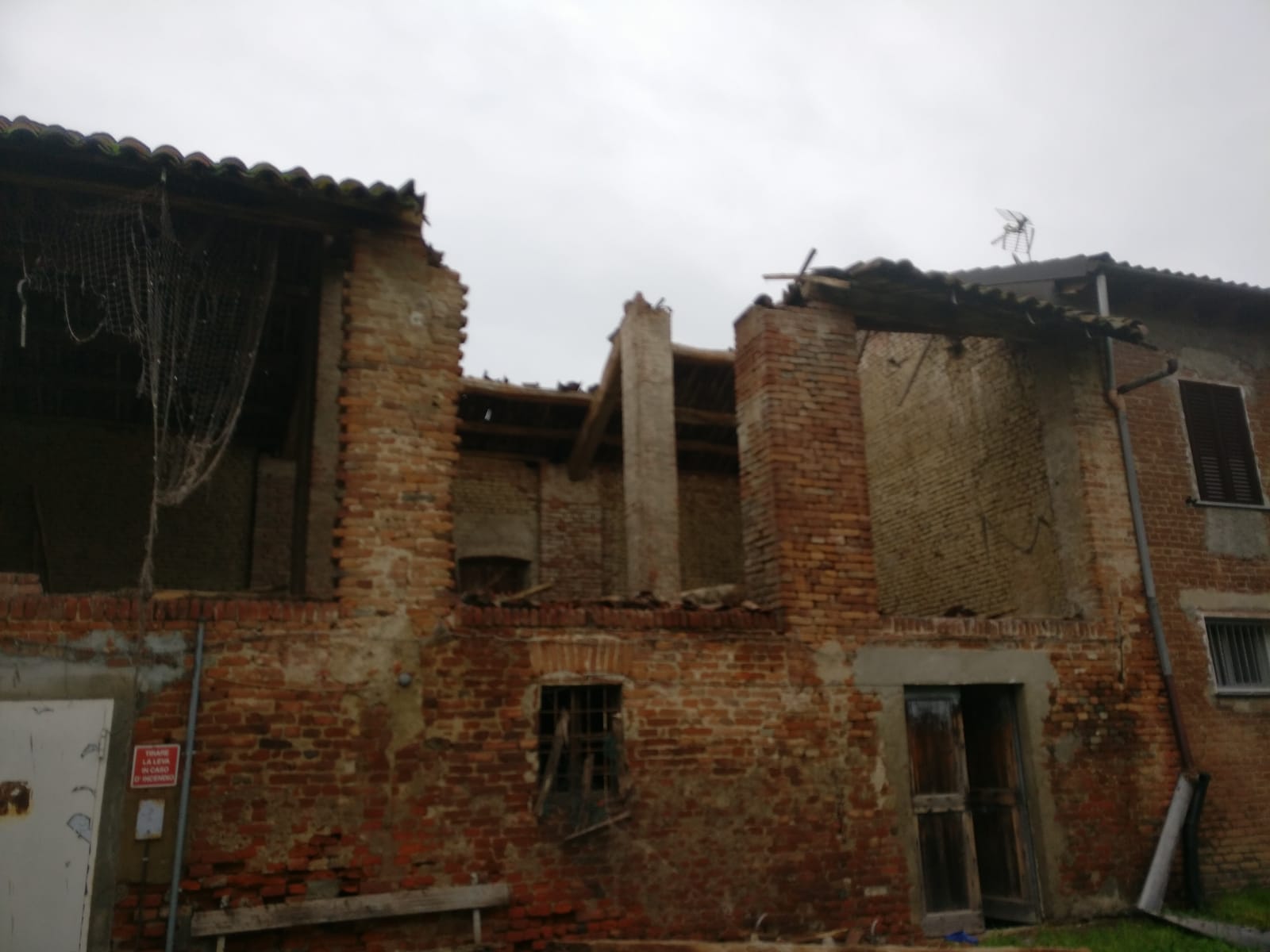Casalbagliano: a giorni i lavori all’ex scuola, a marzo fognature e luci