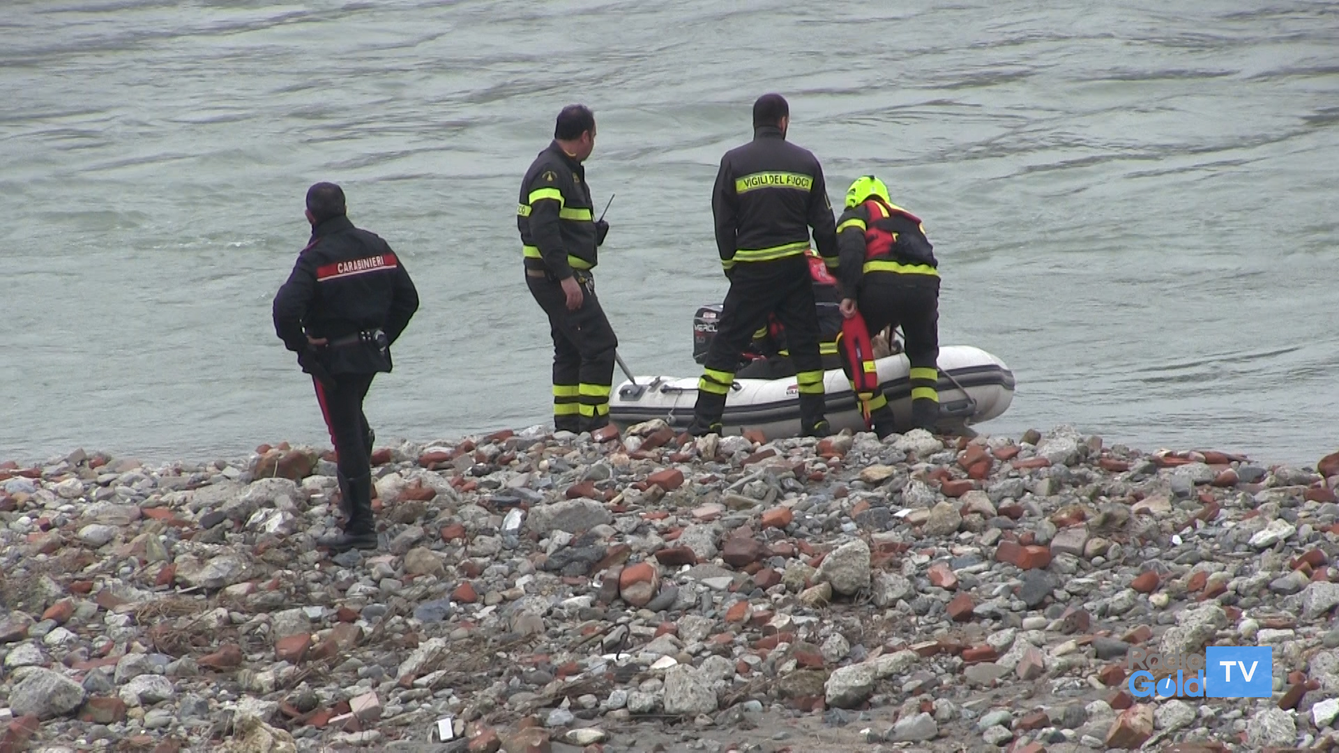 Uomo si getta dal ponte Meier: l’allarme lanciato da un pescatore