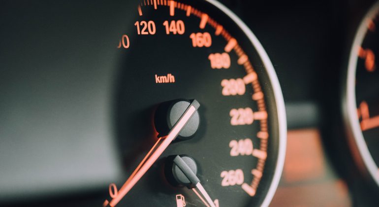 velocità incontri istruzioni host