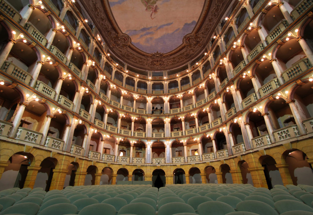 È già teatro al Fraschini con “Preludio d’Autunno”