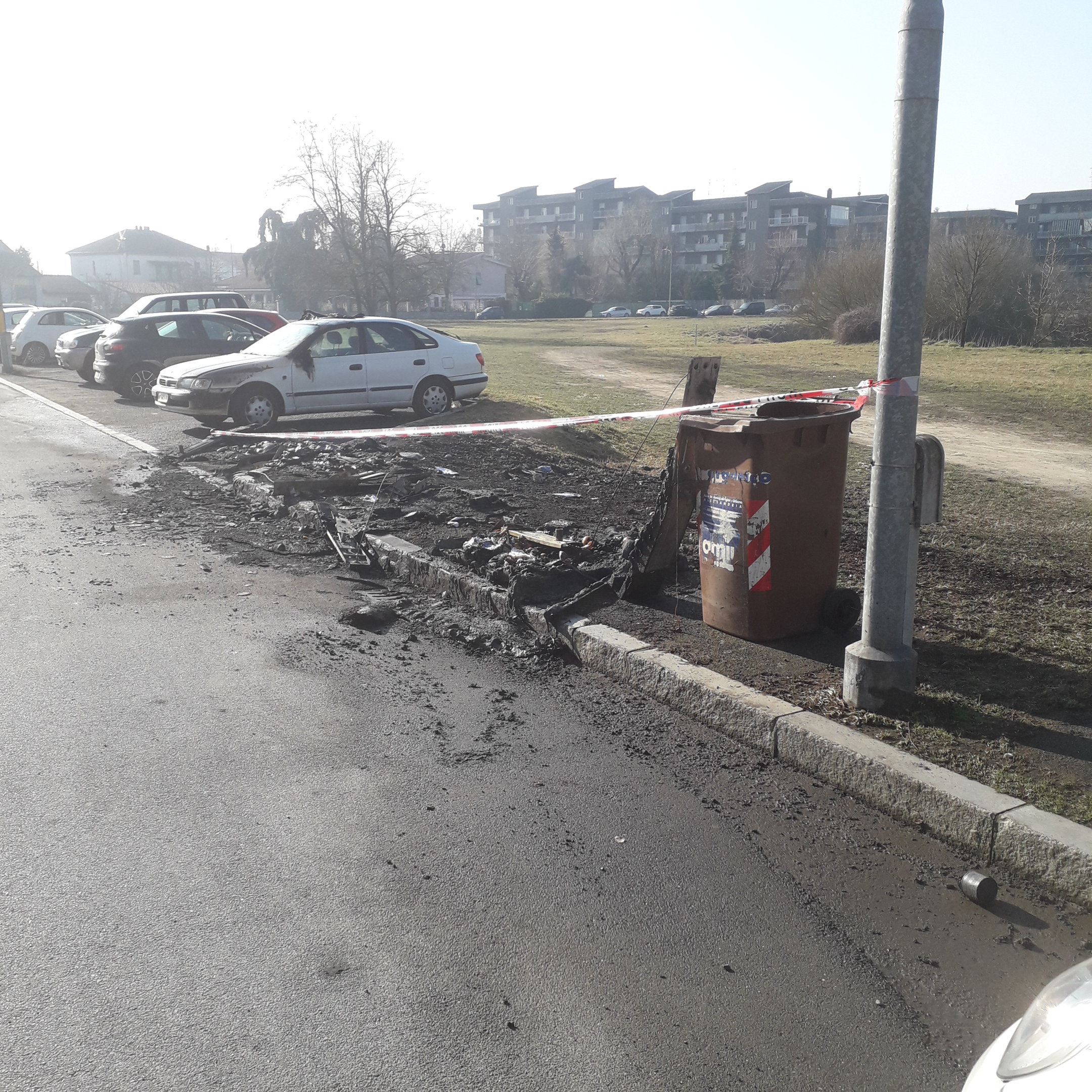 Rogo cassonetti ad Alessandria: oltre 10 mila euro di danni