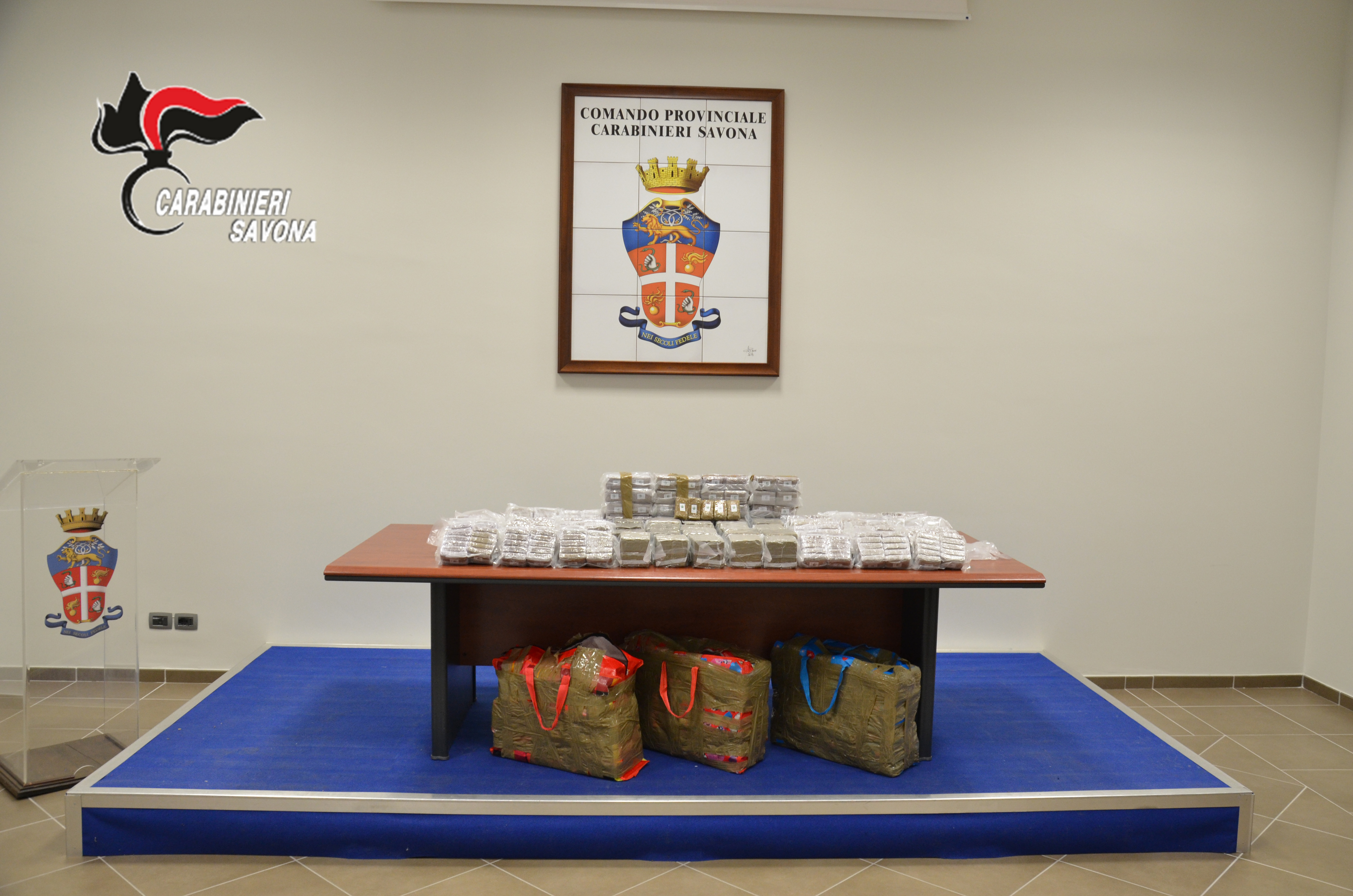 Due arresti a Novi: nel garage 90 chili di hashish