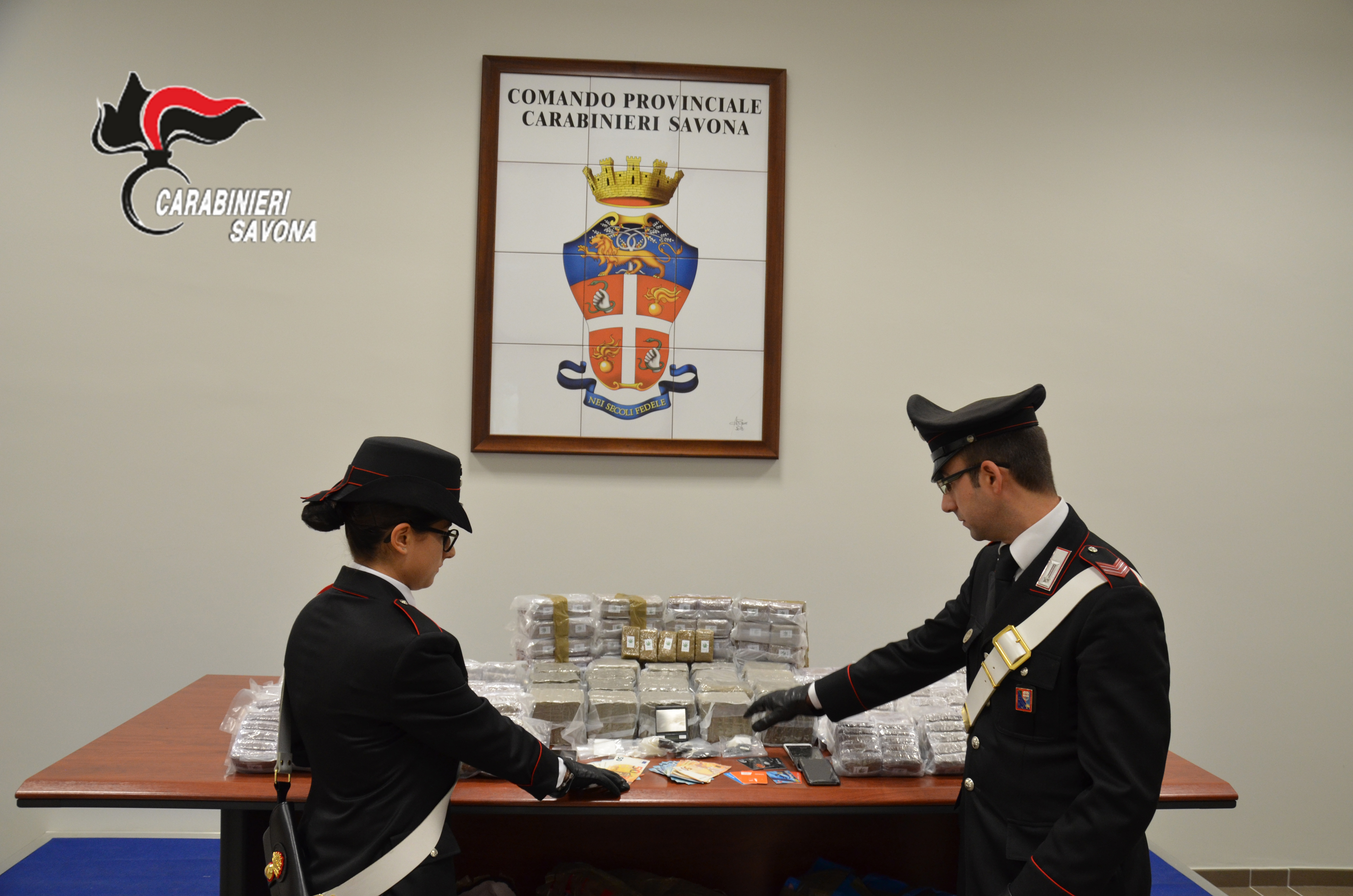 Due arresti a Novi: nel garage 90 chili di hashish