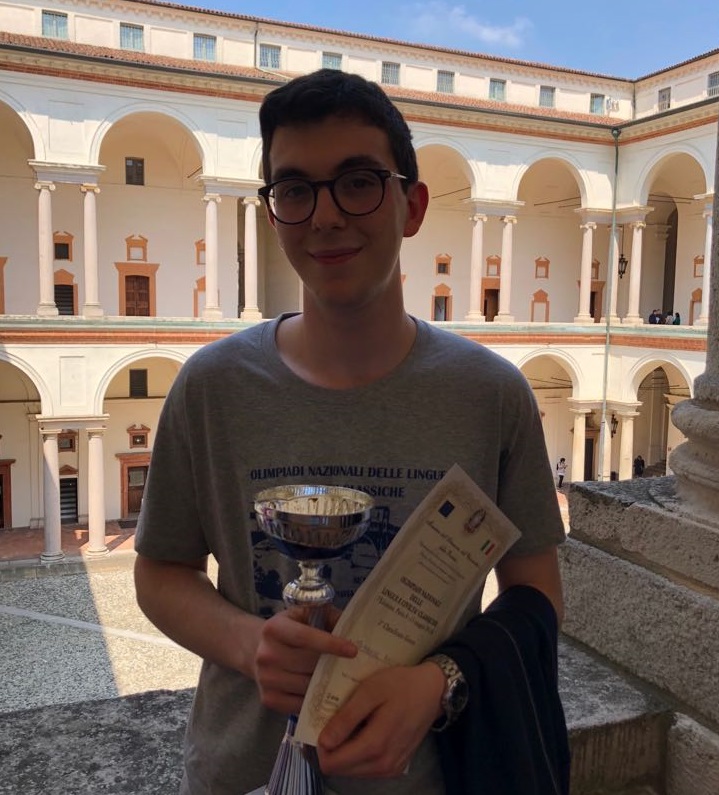 Studente del liceo Balbo è il più bravo a tradurre dal greco