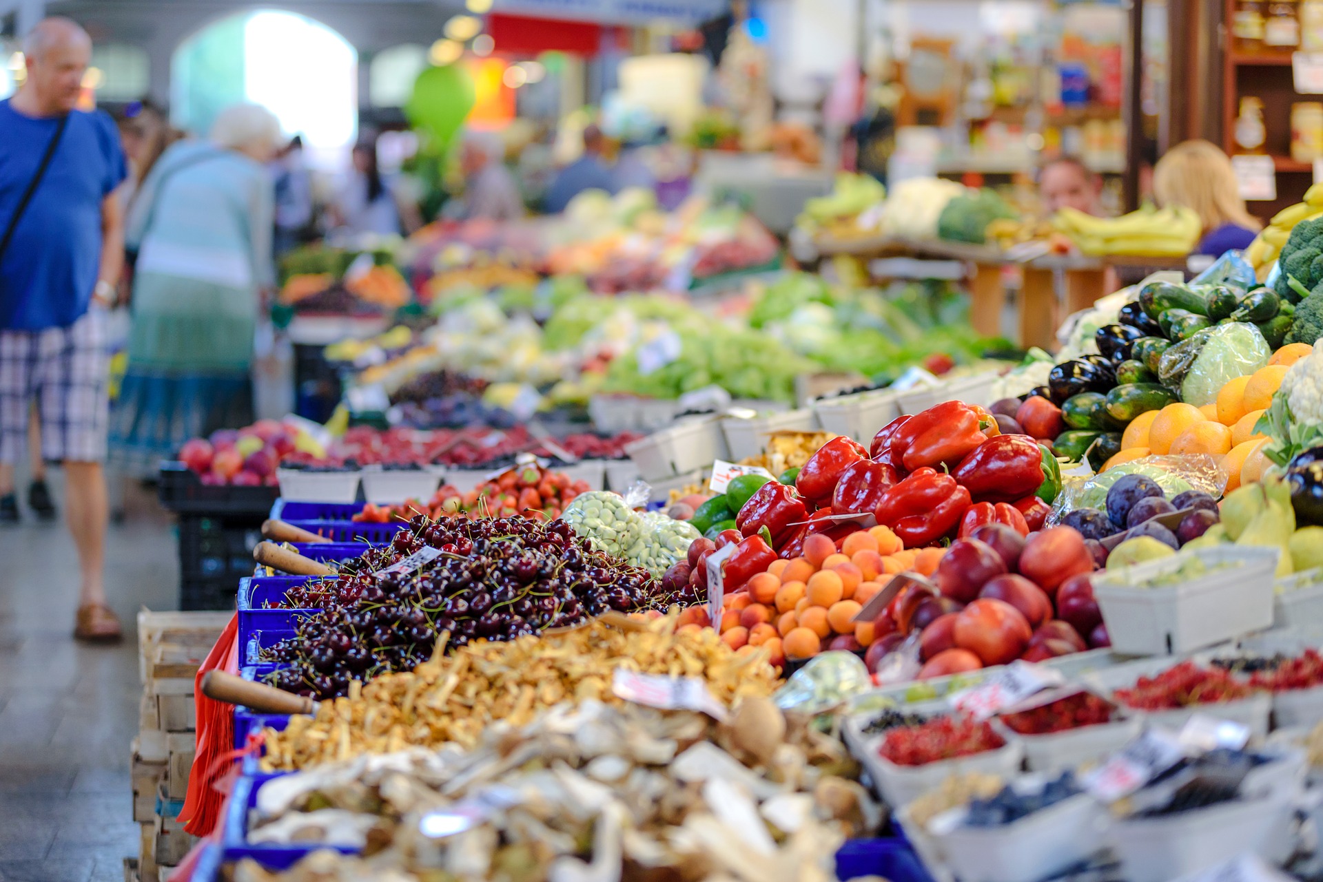 “A messa no, a far la spesa sì”: Filcams denuncia il paradosso e invita la Regione a chiudere i supermercati a Pasqua