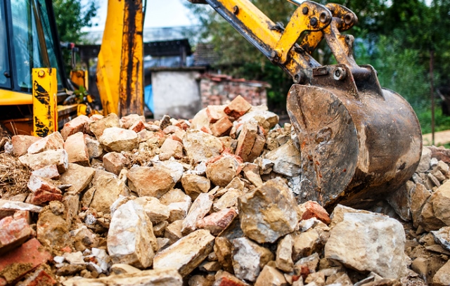 Ecomafie 2019: in provincia in netto aumento ciclo illegale del cemento e racket animali